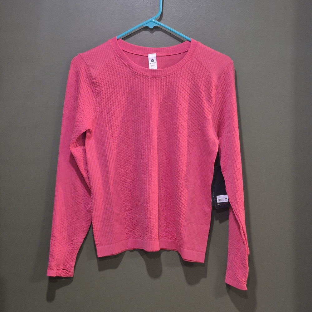 Women's Hot Pink Long Sleeve Crewneck Top